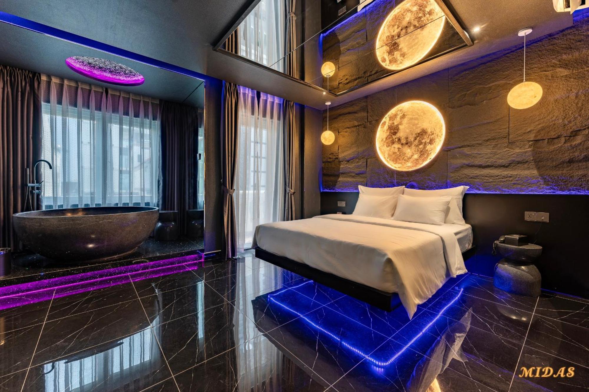 Midas 2 Khách sạn 3*