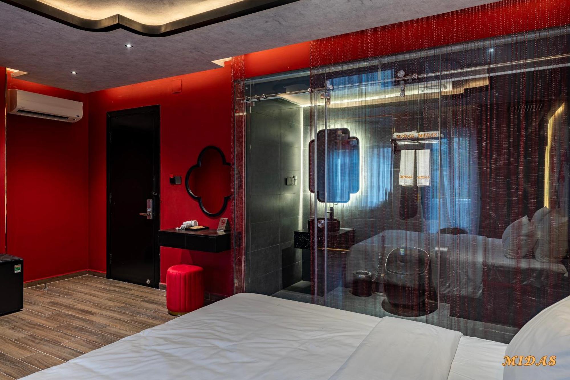 Khách sạn Midas 2 3*